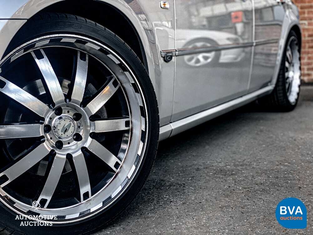 Chrysler 300C Touring 3.0 V6 CRD 218pk 2006 -Org. NL-, 69-SL-DH