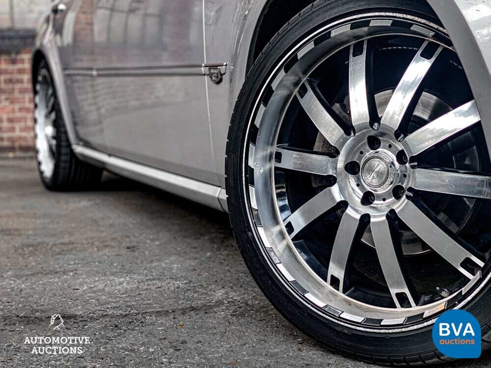Chrysler 300C Touring 3.0 V6 CRD 218pk 2006 -Org. NL-, 69-SL-DH