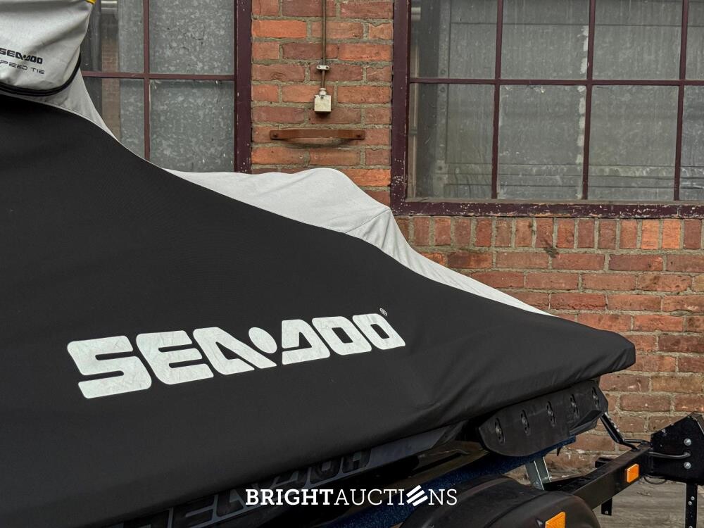 Sea-Doo RXP-X 300 Wasserfahrzeug 2019 Jetloader