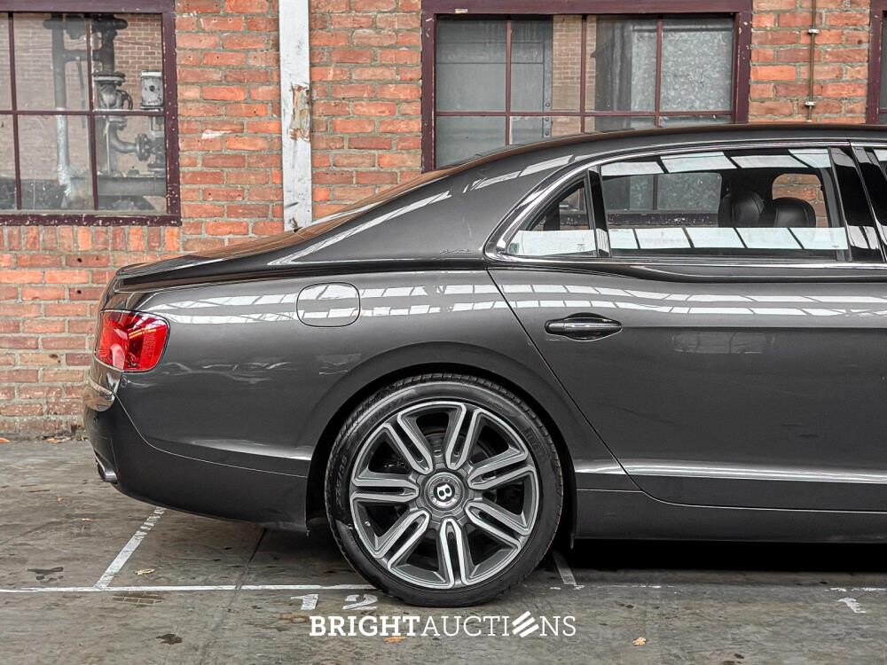 Bentley Flying Spur 6.0 W12 625pk 2016, SG-010-N