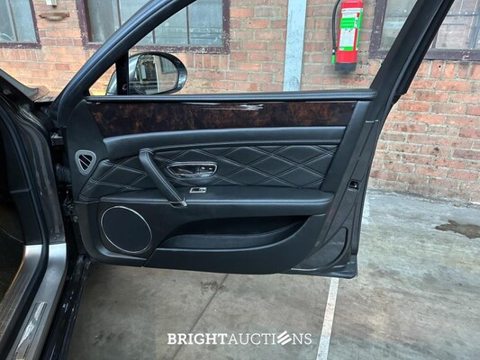 Bentley Flying Spur 6.0 W12 625pk 2016, SG-010-N
