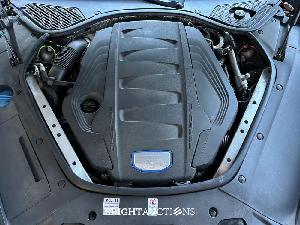 Porsche Panamera 4S 4.0 V8 421pk 2017 (Origineel-NL), NS-629-Z