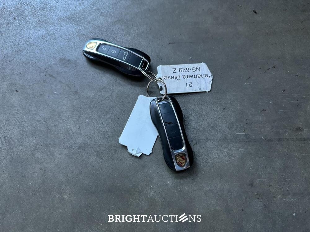 Porsche Panamera 4S 4.0 V8 421pk 2017 (Origineel-NL), NS-629-Z