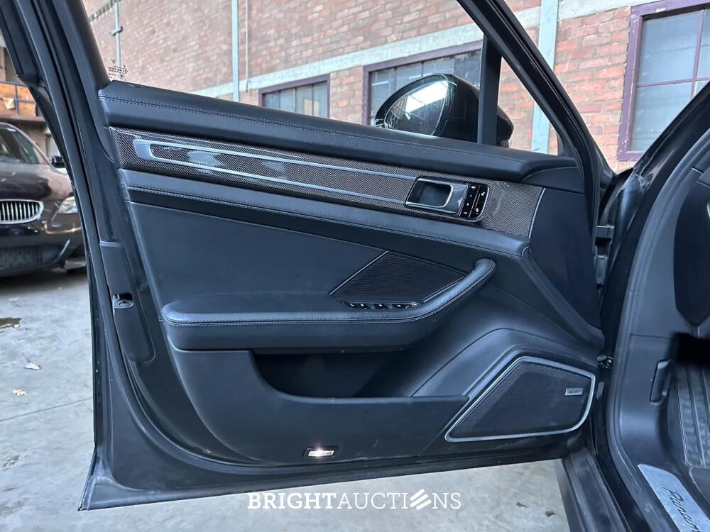 Porsche Panamera 4S 4.0 V8 421pk 2017 (Origineel-NL), NS-629-Z