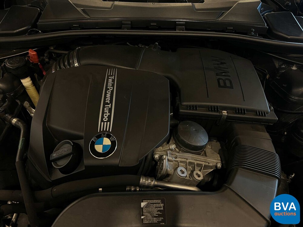BMW 335i Luxury Line 3er Touring 306PS 2012 -Org. NL-, 39-SZF-2.