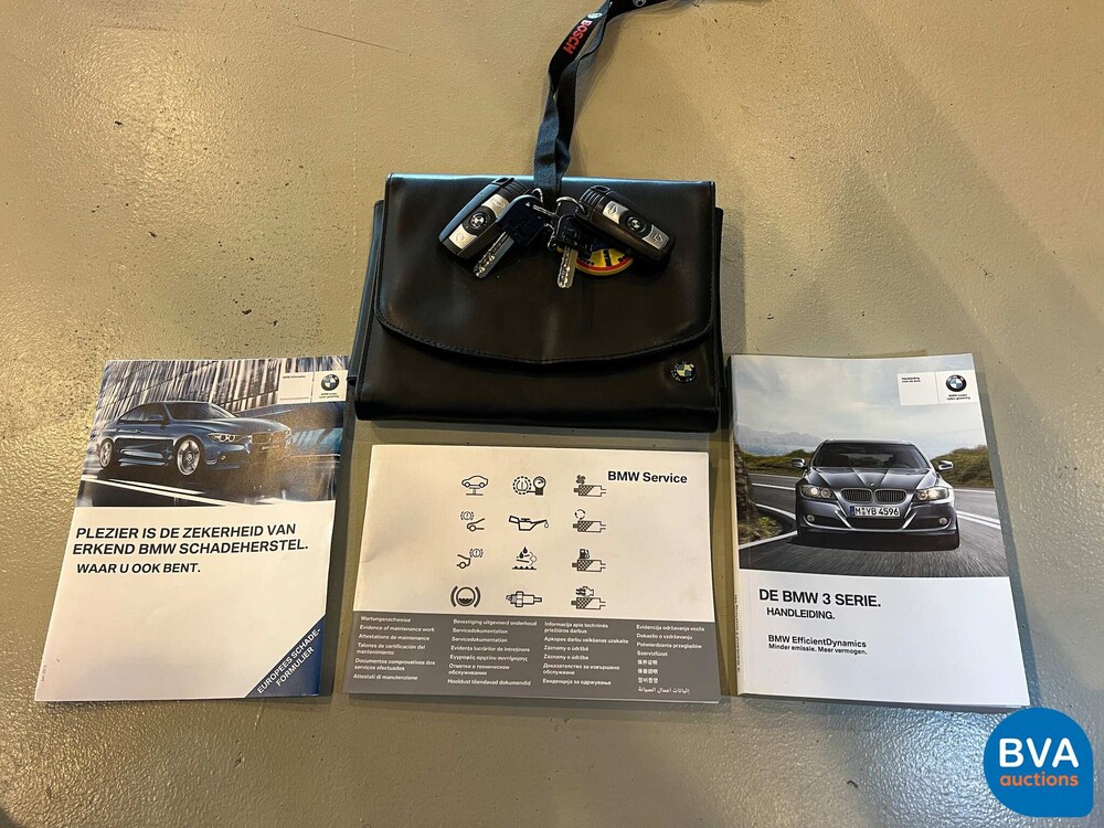 BMW 335i Luxury Line 3er Touring 306PS 2012 -Org. NL-, 39-SZF-2.
