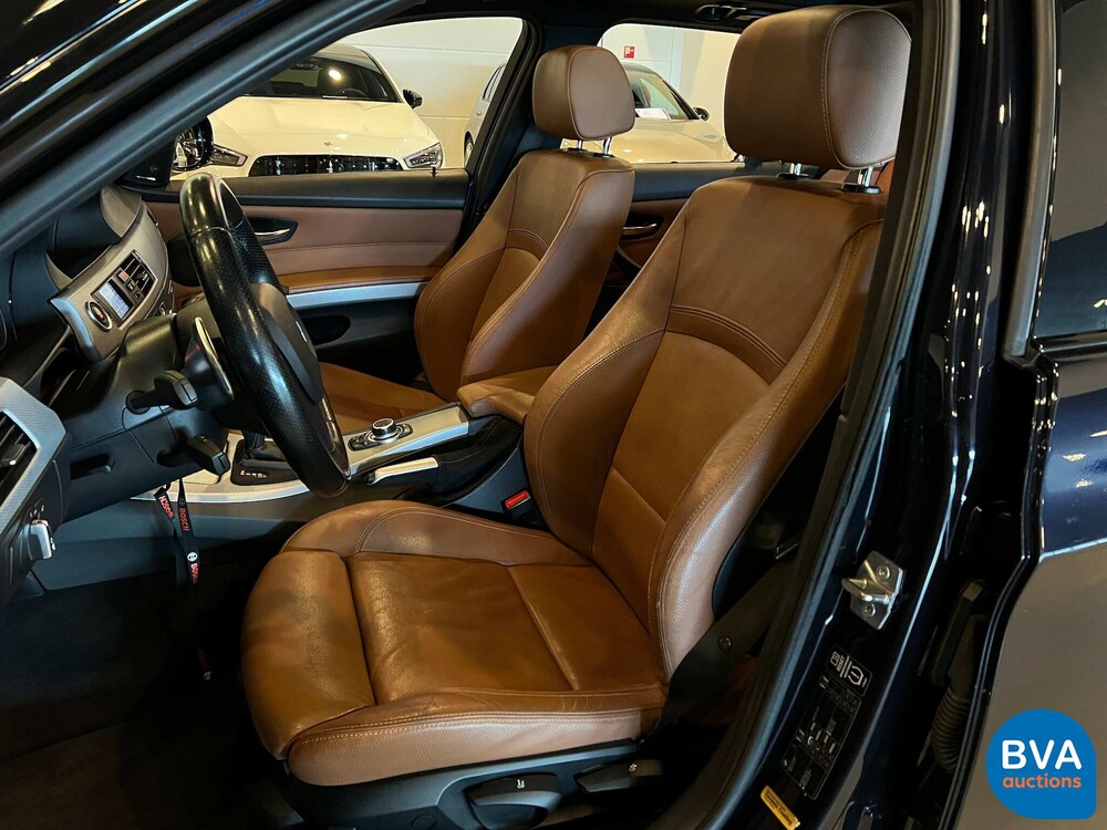 BMW 335i Luxury Line 3er Touring 306PS 2012 -Org. NL-, 39-SZF-2.