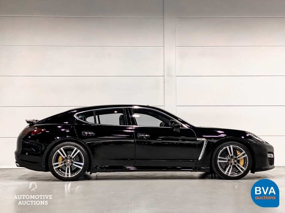 Porsche Panamera 4.8 Turbo S SportChrono 551 PS 2011, XJ-976-R.