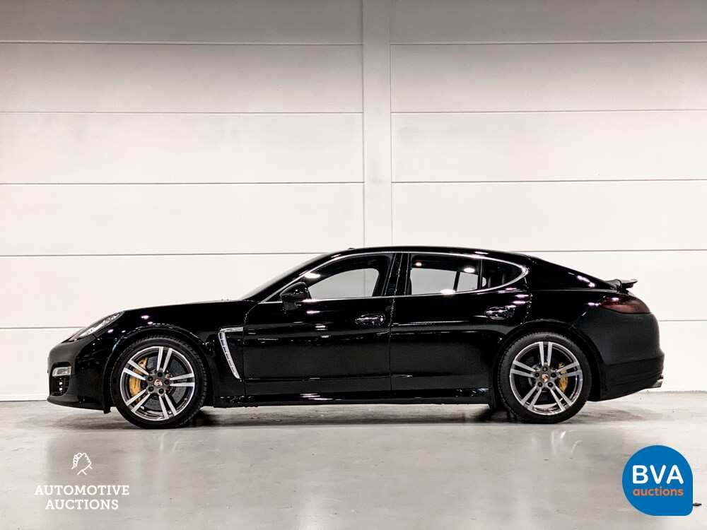 Porsche Panamera 4.8 Turbo S SportChrono 551 PS 2011, XJ-976-R.