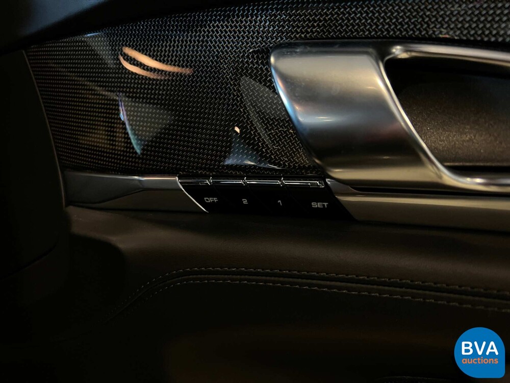 Porsche Panamera 4.8 Turbo S SportChrono 551 PS 2011, XJ-976-R.