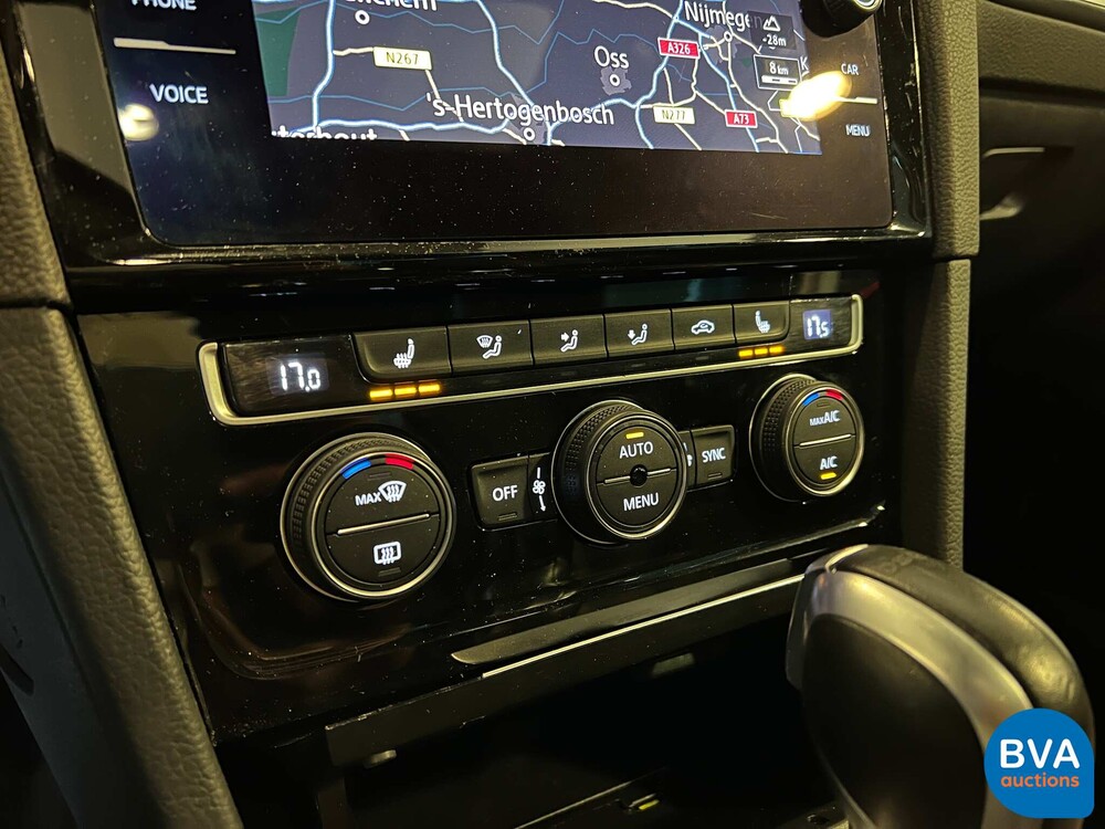 VW Golf 2.0 TSI GTI Performance 245PS 2019, J-969-ZV.