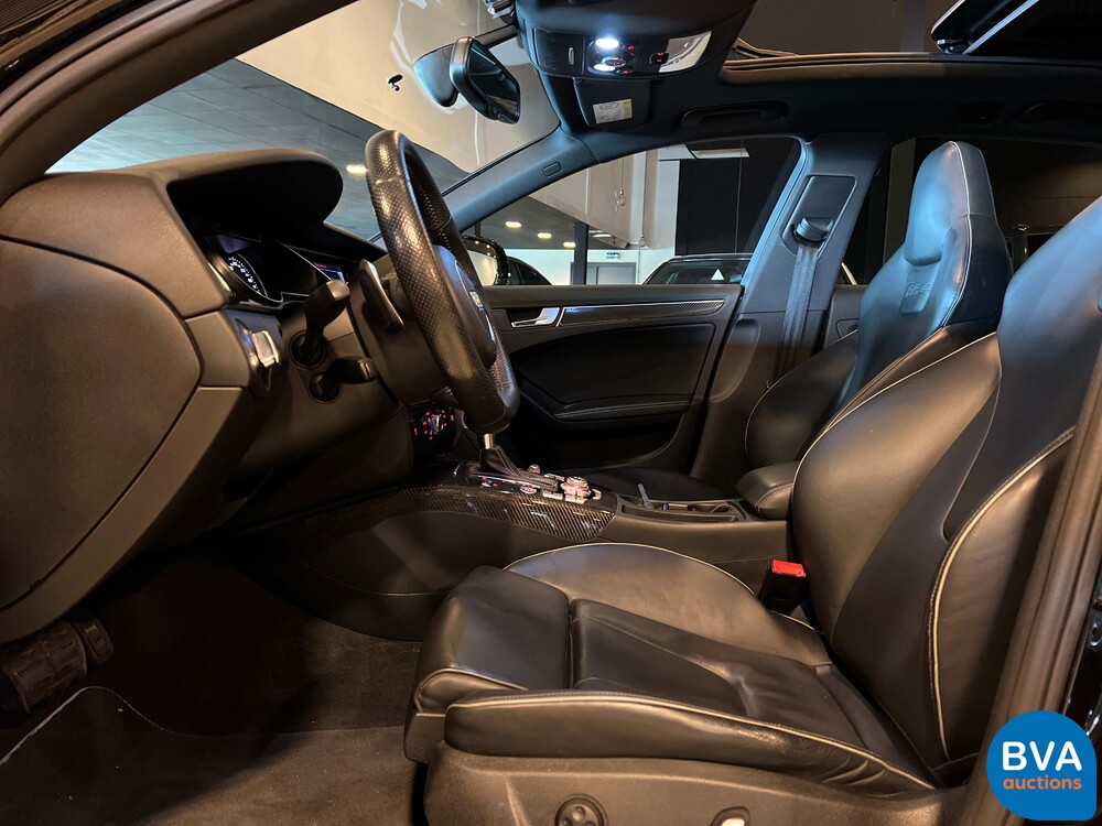 Audi RS4 Avant4.2 FSI Quattro LEISTUNG 450 PS 2015, TX-519-T.