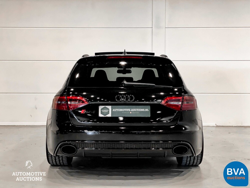 Audi RS4 Avant4.2 FSI Quattro LEISTUNG 450 PS 2015, TX-519-T.