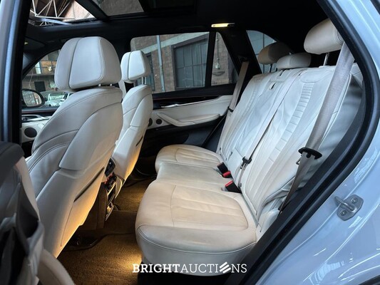 BMW X5 xDrive50i 4.4 V8 M-Sport High Executive F15 449pk 2017, K-353-TD