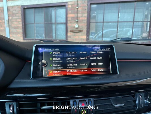 BMW X5 xDrive50i 4.4 V8 M-Sport High Executive F15 449pk 2017, K-353-TD