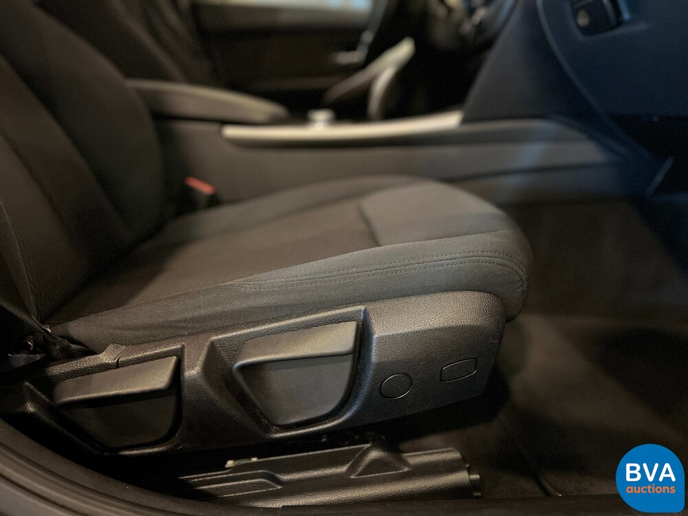 BMW 320i High Executive 3er Reihe 184PS 2012 -Org. NL-, 57-XPV-7.