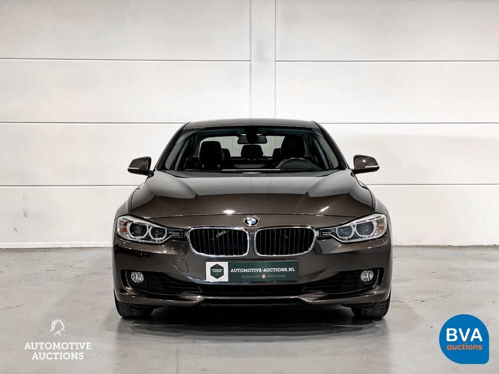 BMW 320i High Executive 3er Reihe 184PS 2012 -Org. NL-, 57-XPV-7.