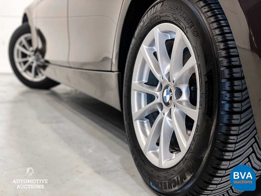 BMW 320i High Executive 3er Reihe 184PS 2012 -Org. NL-, 57-XPV-7.