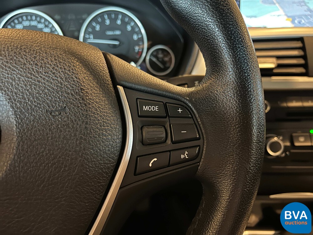 BMW 320i High Executive 3er Reihe 184PS 2012 -Org. NL-, 57-XPV-7.