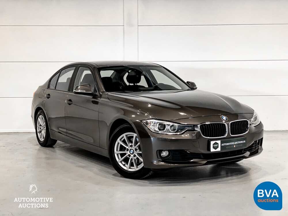 BMW 320i High Executive 3er Reihe 184PS 2012 -Org. NL-, 57-XPV-7.