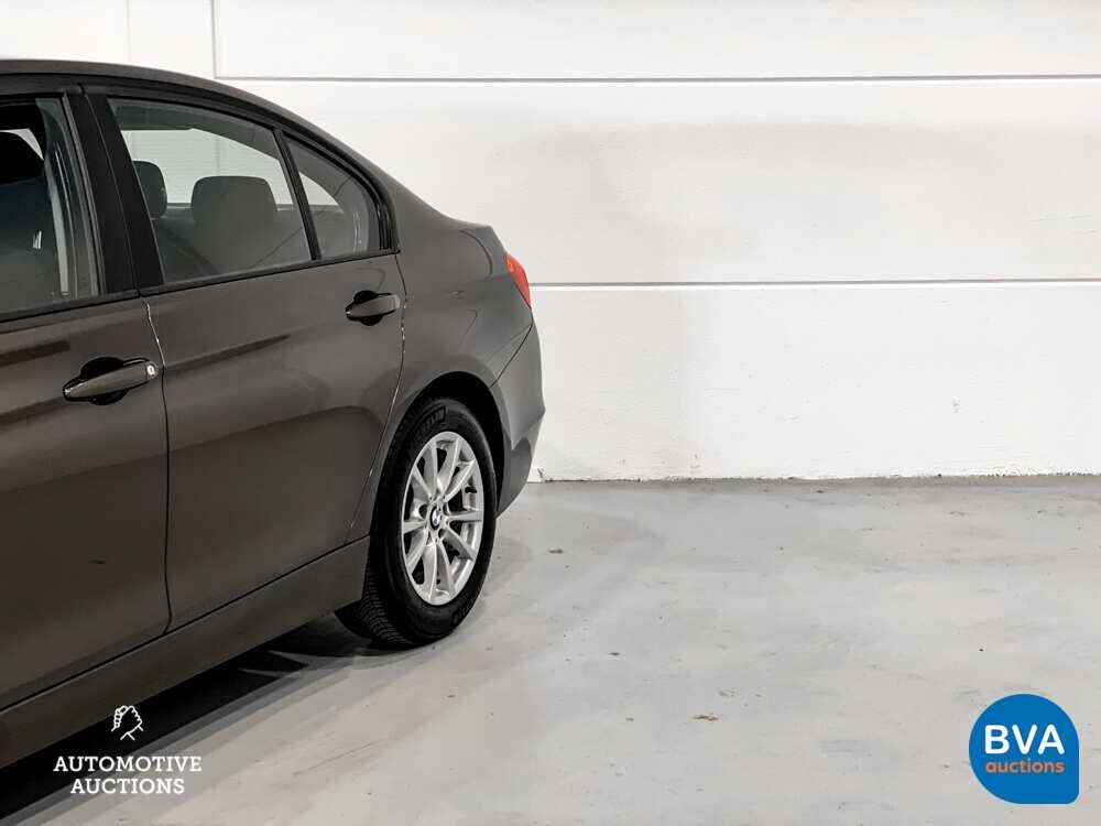 BMW 320i High Executive 3er Reihe 184PS 2012 -Org. NL-, 57-XPV-7.