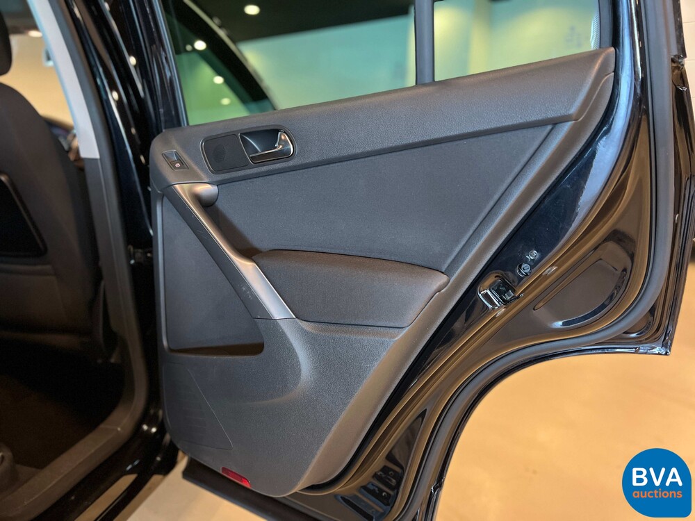 VW Tiguan 2.0 TSI Sport&Style 4Motion 170 PS 2009, 7-XFB-13.