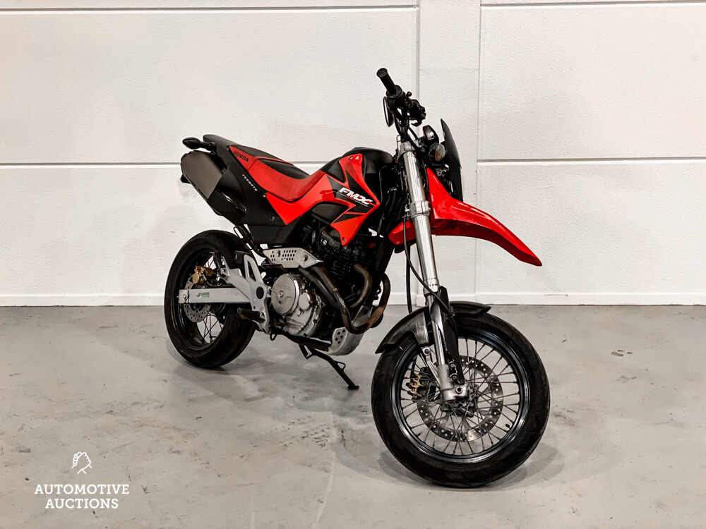 2005 Honda FMX650 Super Motard 35 PS, MN-XZ-36.