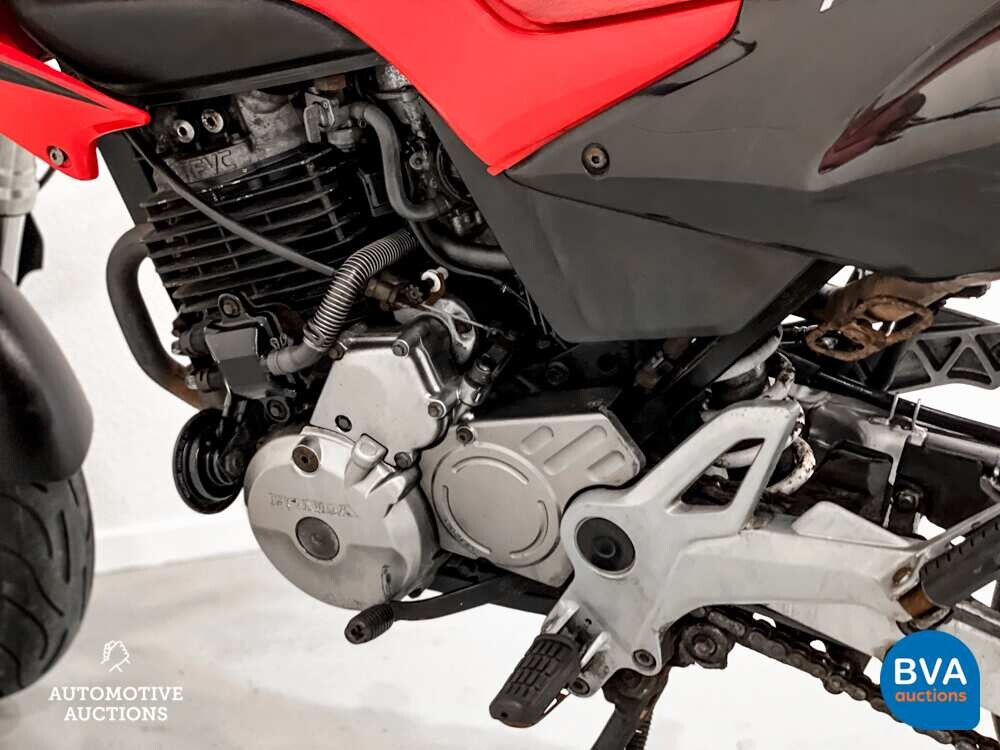 2005 Honda FMX650 Super Motard 35 PS, MN-XZ-36.