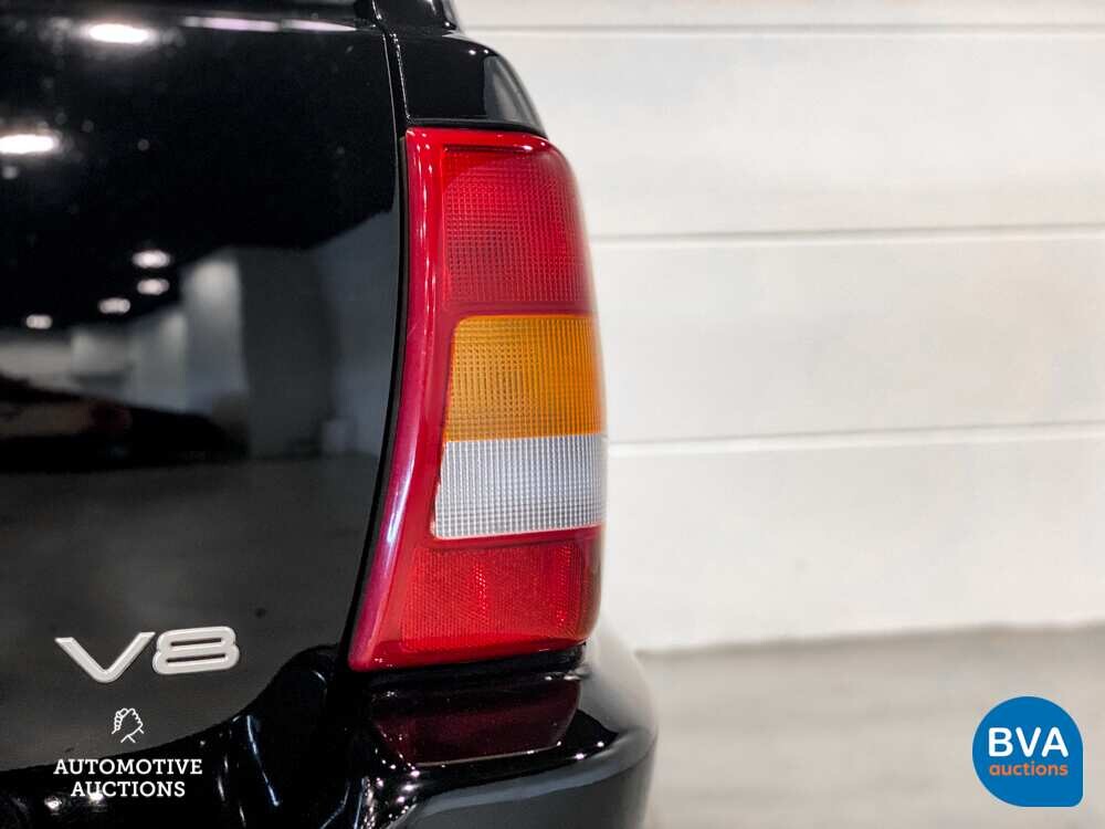 Jeep Grand Cherokee Limited 4.7 V8 High Output 4x4 2000, 93-GB-ZZ.