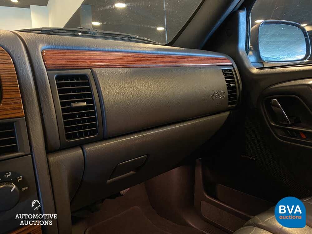 Jeep Grand Cherokee Limited 4.7 V8 High Output 4x4 2000, 93-GB-ZZ.