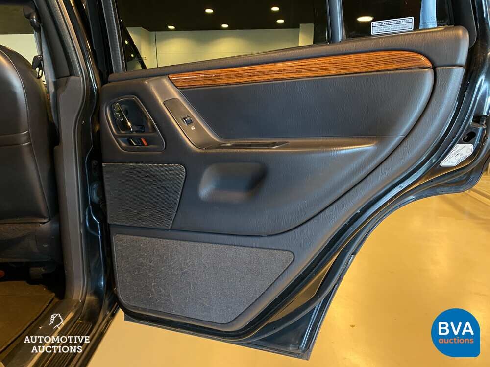 Jeep Grand Cherokee Limited 4.7 V8 High Output 4x4 2000, 93-GB-ZZ.