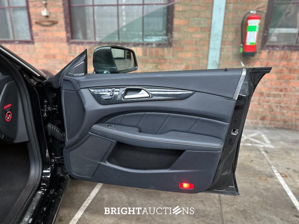 Mercedes-Benz CLS500 AMG 4.7 V8 408hp 2012 CARLSSON (42,000 km) CLS-Class