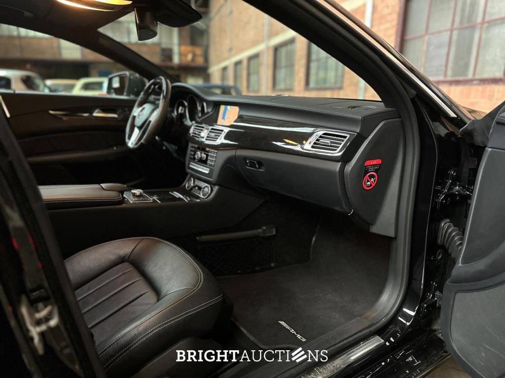 Mercedes-Benz CLS500 AMG 4.7 V8 408hp 2012 CARLSSON (42,000 km) CLS-Class