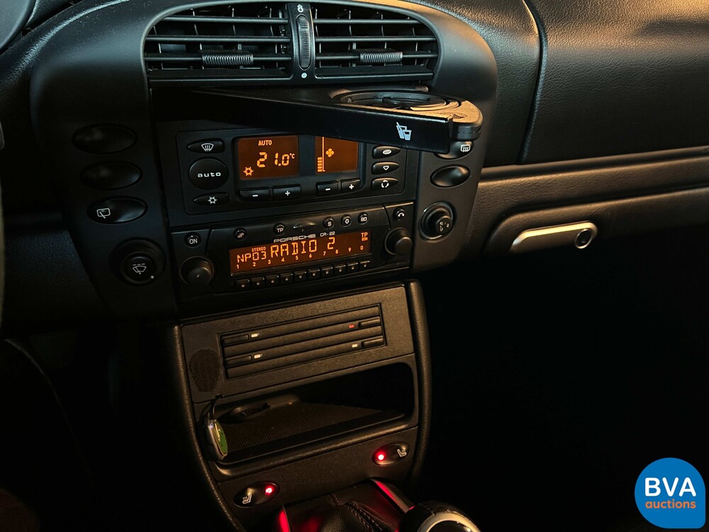 Porsche 911 3.6 Carrera 996 Coupé MK2 320pk 2002 GT3 -MANUAL- ORG-NL, 67-JB-GK.