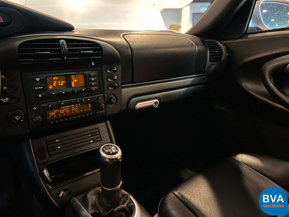 Porsche 911 3.6 Carrera 996 Coupé MK2 320pk 2002 GT3 -MANUAL- ORG-NL, 67-JB-GK.