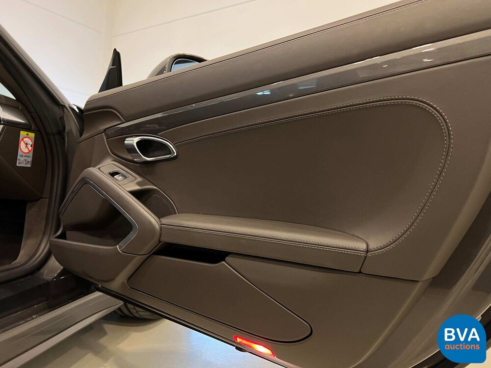 Porsche 911 4s 991.2 Carrera 4s Cabriolet 420PS 2016 FACELIFT.