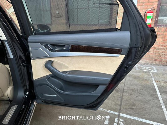 Audi A8 4.2 FSI Quattro V8 372pk 2011 (65.000 km)