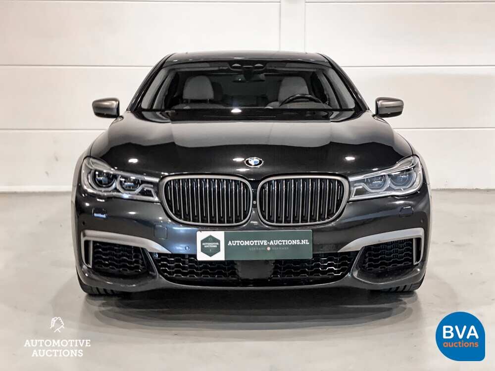 BMW M760Li xDrive M-Sport V12 7er LANG 609pk 2016 G12, L-128-BS.