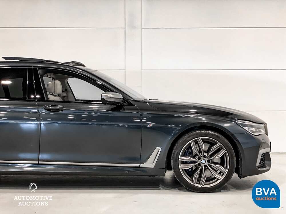 BMW M760Li xDrive M-Sport V12 7er LANG 609pk 2016 G12, L-128-BS.