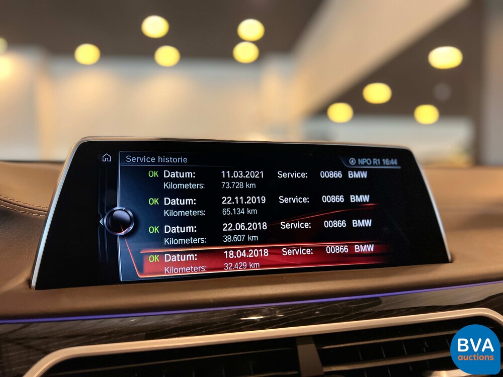 BMW M760Li xDrive M-Sport V12 7er LANG 609pk 2016 G12, L-128-BS.