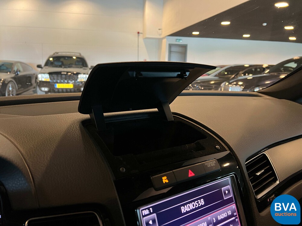 Volkswagen Touareg 4.2 V8 TDI R-line 340pk 2011, JT-349-P