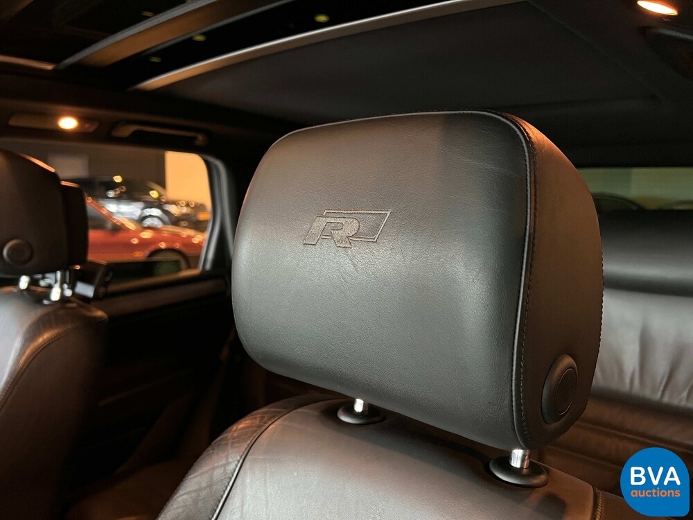 Volkswagen Touareg 4.2 V8 TDI R-line 340pk 2011, JT-349-P