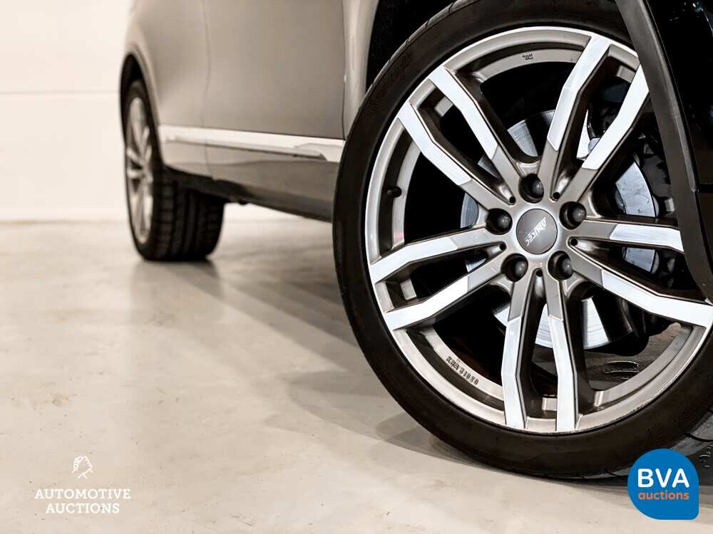 Volkswagen Touareg 4.2 V8 TDI R-line 340pk 2011, JT-349-P