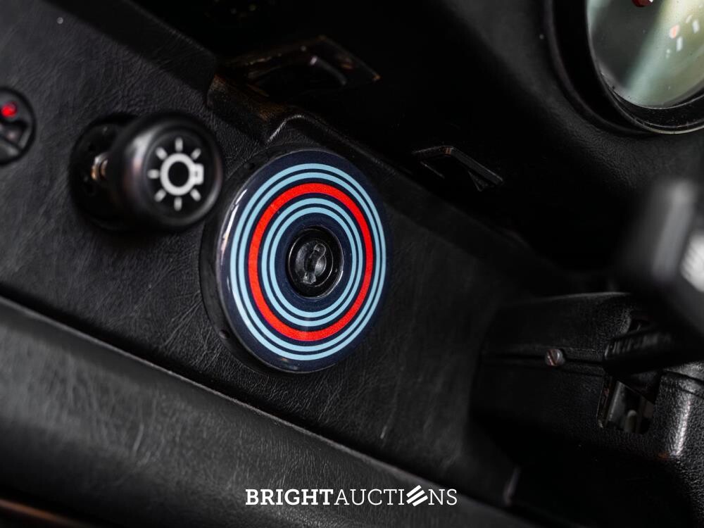 Porsche 911 3.2 Carrera -Rally- 232hp 1985 (PASSENDE ZAHLEN)
