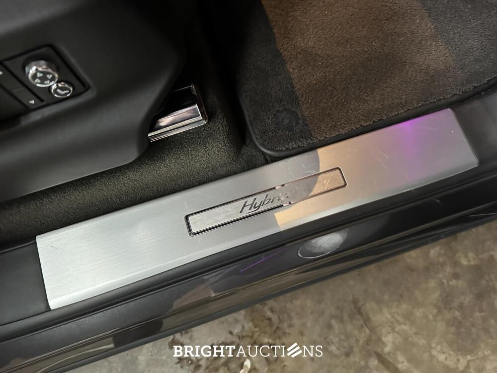 Bentley Bentayga Hybrid 3.0 340pk 2020