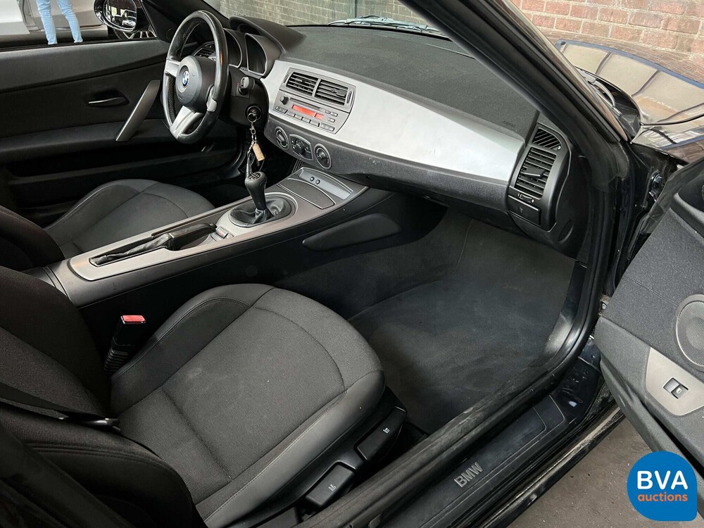 BMW Z4 Roadster 2.2i Pure 170pk 2004 -Org. NL-, 60-PR-NS