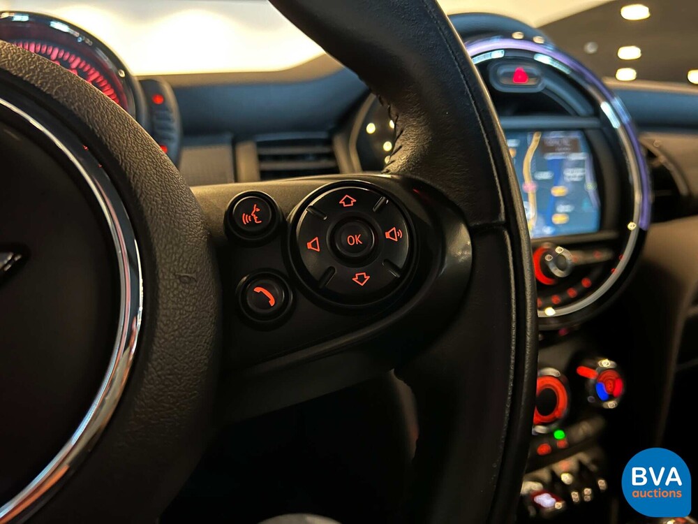 Mini Cooper 1.5 Chili Serious Business 136pk 2016, RG-118-Z