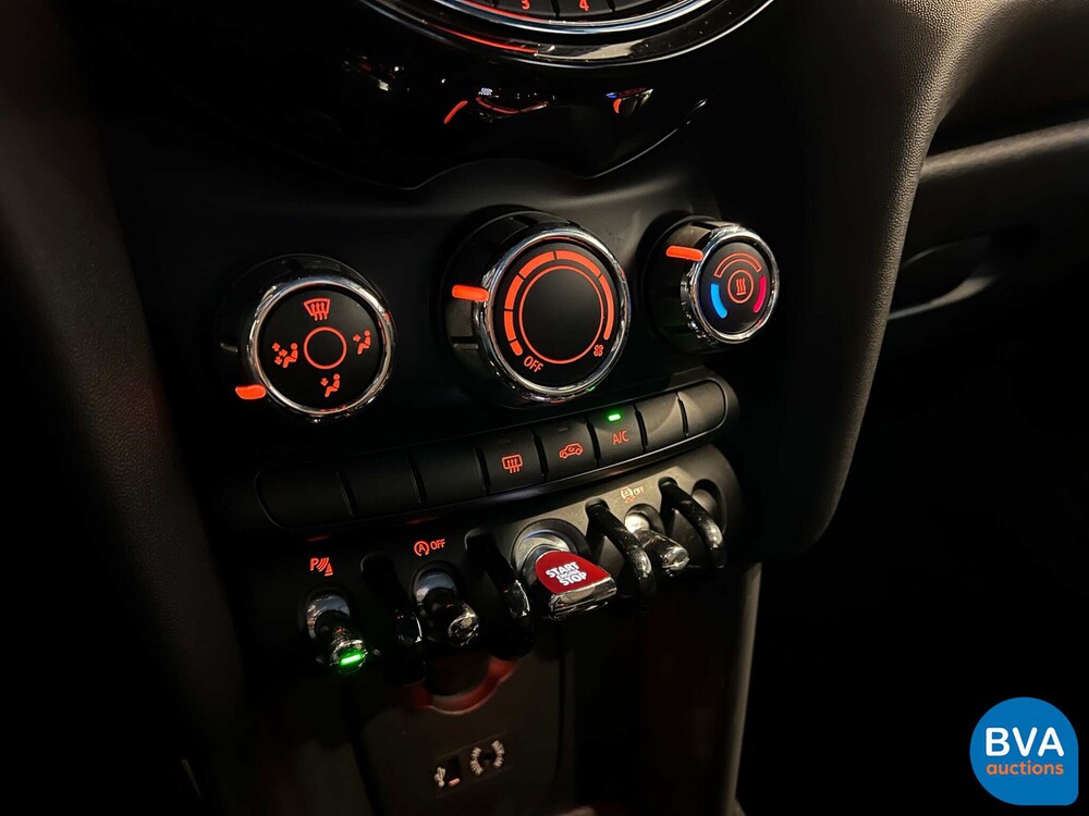 Mini Cooper 1.5 Chili Serious Business 136pk 2016, RG-118-Z