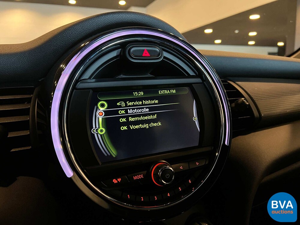 Mini Cooper 1.5 Chili Serious Business 136pk 2016, RG-118-Z