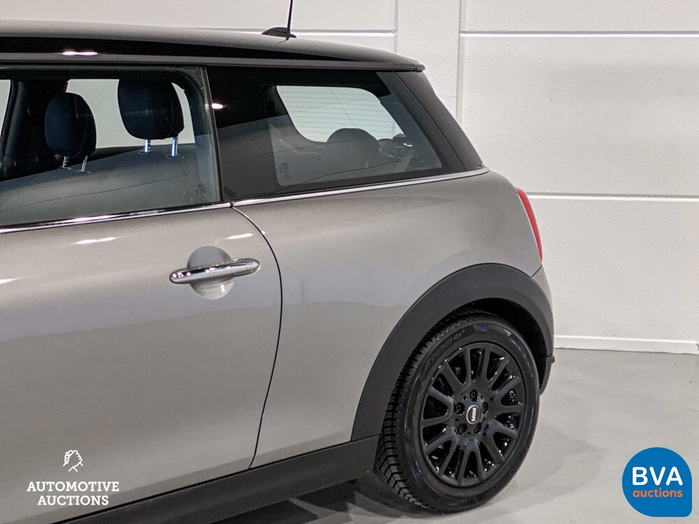 Mini Cooper 1.5 Chili Serious Business 136pk 2016, RG-118-Z